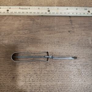 Vintage Ecko Slip Pruf Nee Action Vegetable Potato Peeler